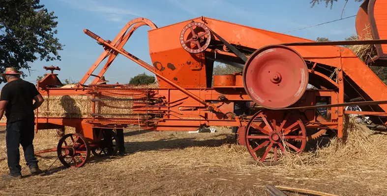 Image_of_threshing machines