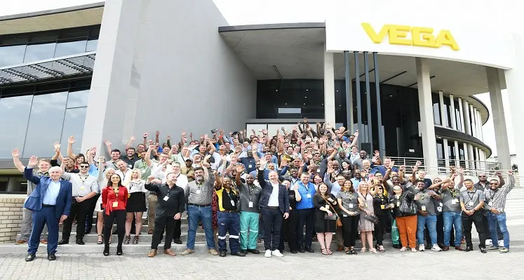 VEGA Instruments team 